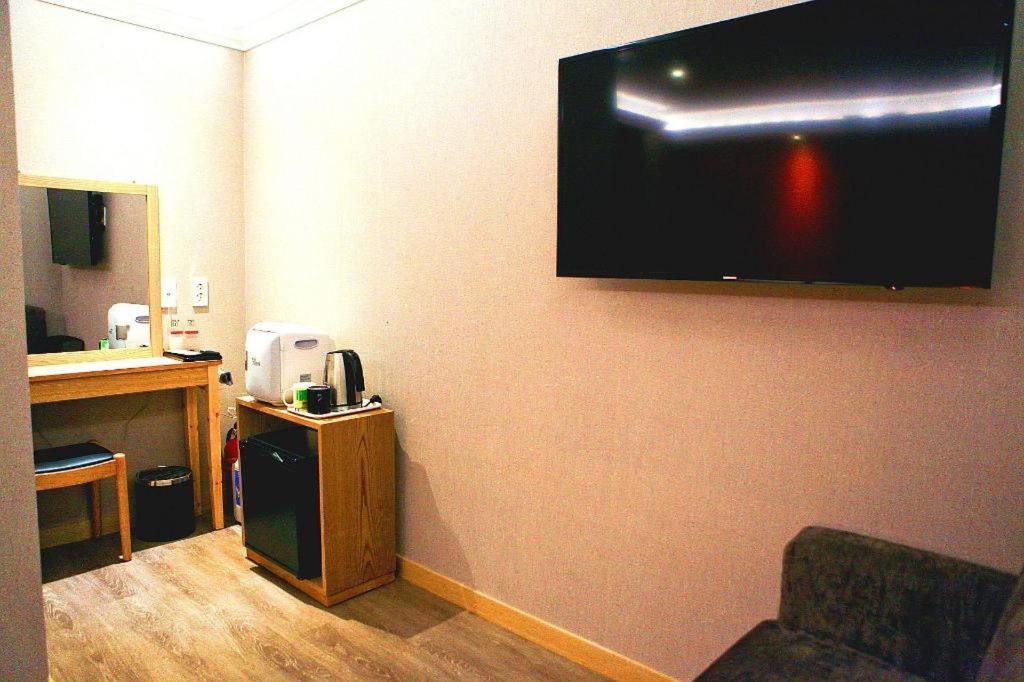 Jeju Sejong Hotel Екстер'єр фото