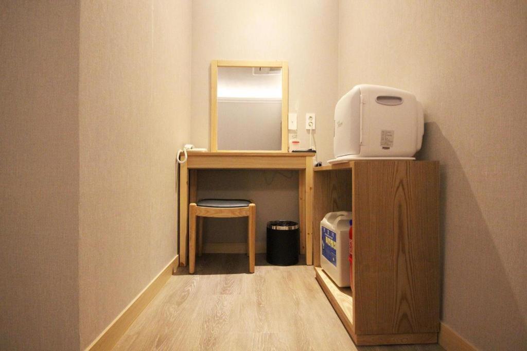 Jeju Sejong Hotel Екстер'єр фото