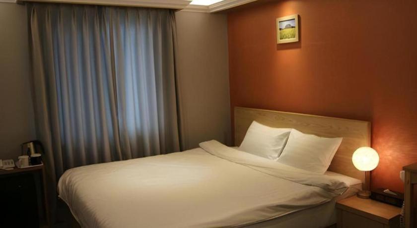 Jeju Sejong Hotel Екстер'єр фото