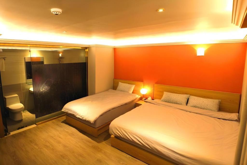 Jeju Sejong Hotel Екстер'єр фото